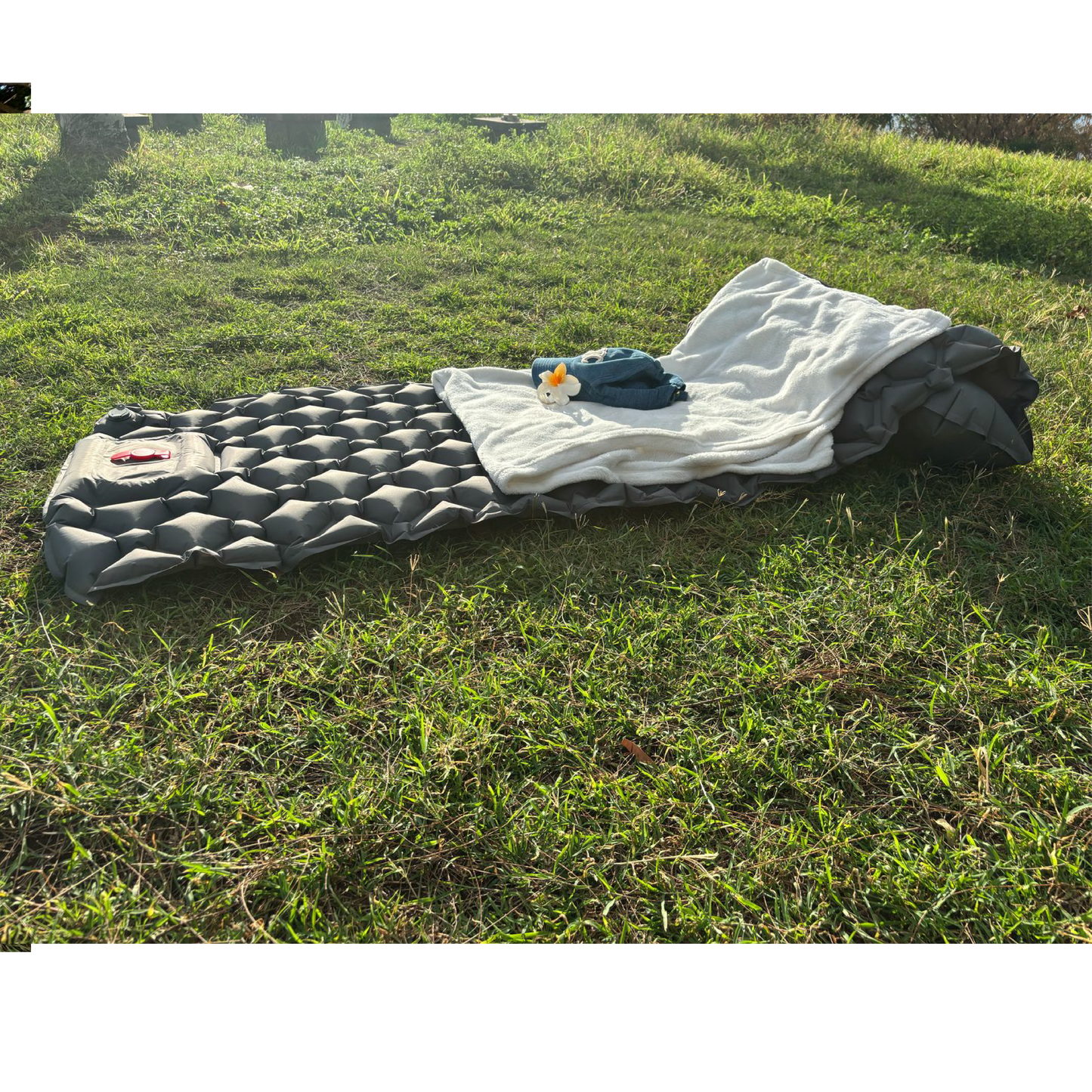 Matelas Gonflable avec pompe intégrée